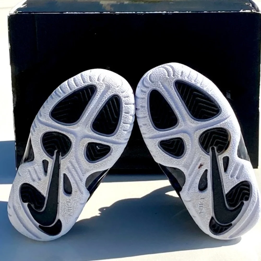 Nike dr doom